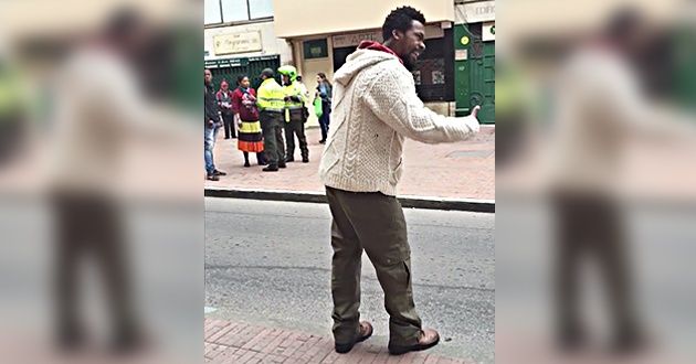 Videos muestran actitudes racistas de policías en Colombia Videos muestran actitudes racistas de policías en Colombia