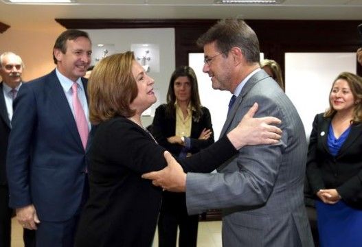 Arely Gómez se reúne con su homólogo de España