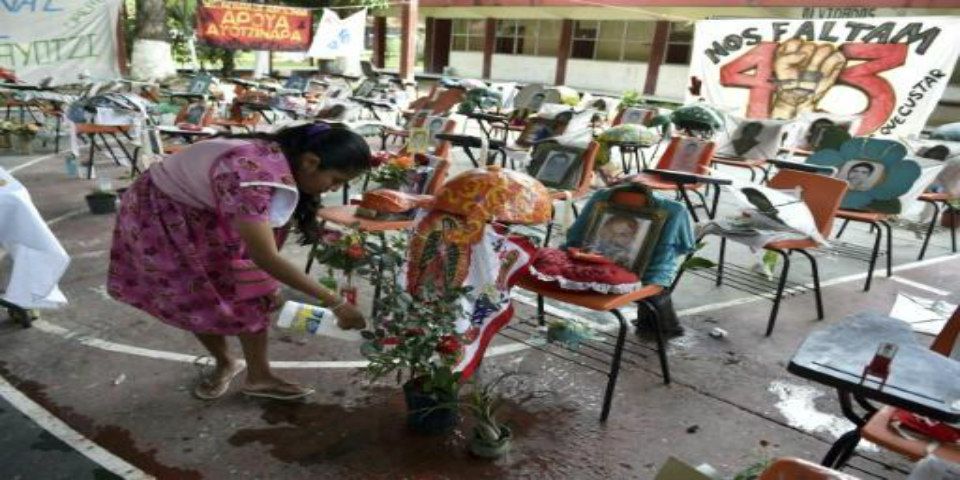 Ayotzinapa un año después