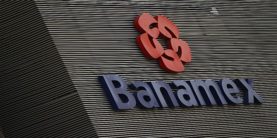 Doce bancos concentran 99% de quejas ante CONDUSEF - Banamex