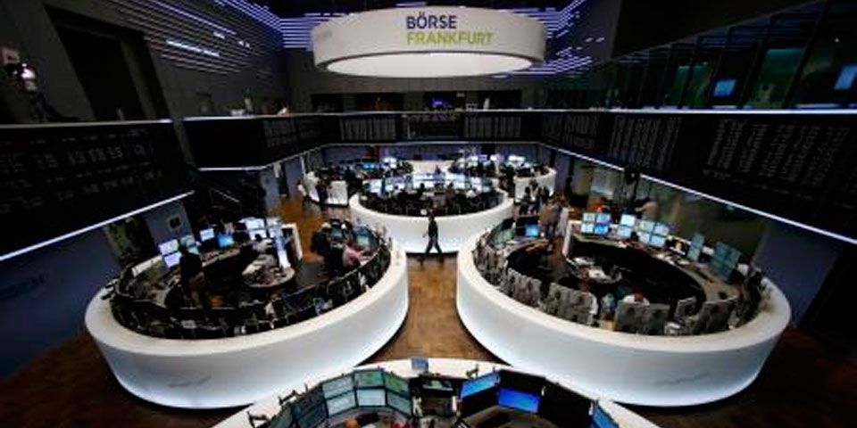 Incertidumbre en China afecta a mercados en Europa y NY Incertidumbre en China afecta a mercados en Europa y NY