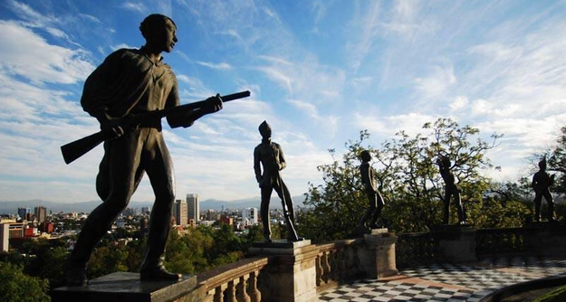 Café Político: el simbolismo del 13 de septiembre