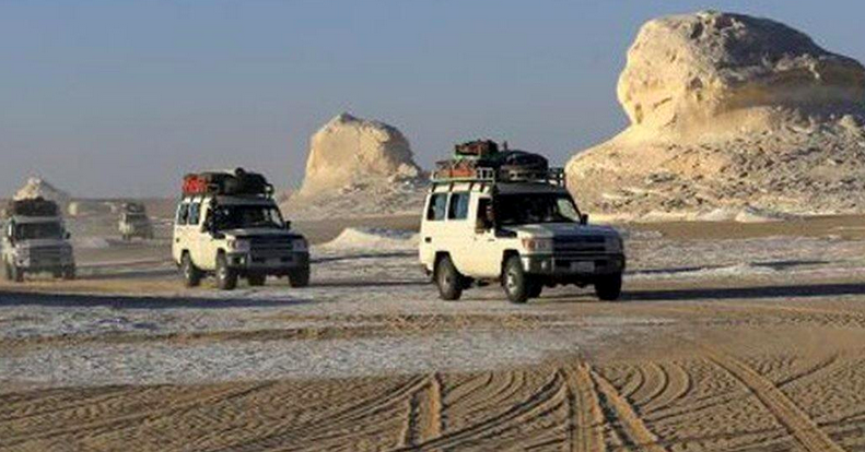 Empresa de turismo en Egipto niega haber entrado en zona prohibida Empresa de turismo en Egipto niega haber entrado en zona prohibida