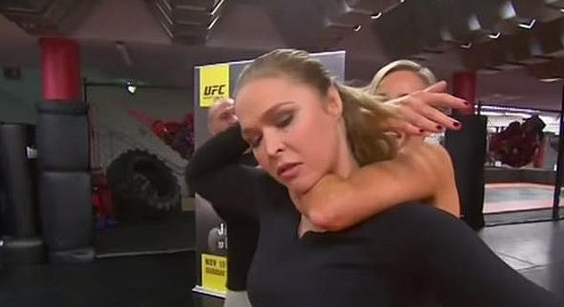 Reportera vence a Ronda Rousey