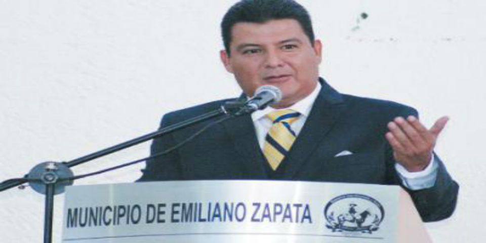 Alcalde destituido desvía 3 millones 700 mil pesos del municipio