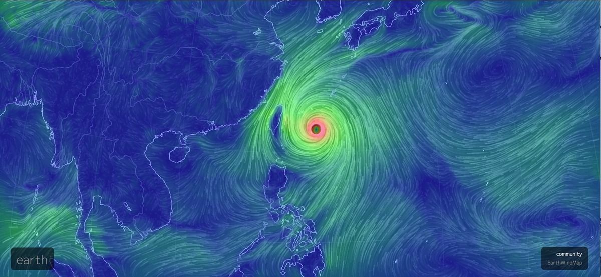 Taiwán en alerta ante llegada de tifón Dujuan