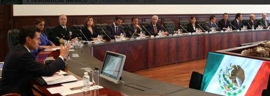 EPN se reúne con gabinete para definir líneas de trabajo EPN se reúne con gabinete para definir líneas de trabajo