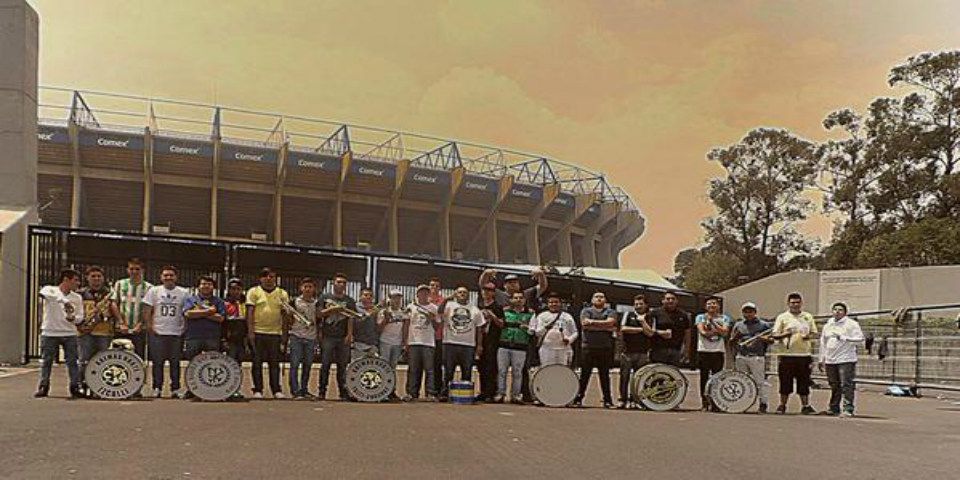 Porra americanista recordará caso Ayotzinapa en el Clásico Nacional