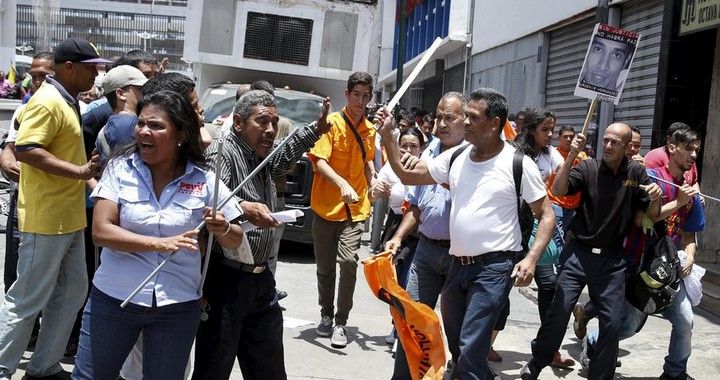 Un muerto y 8 heridos durante audiencia de Leopoldo López