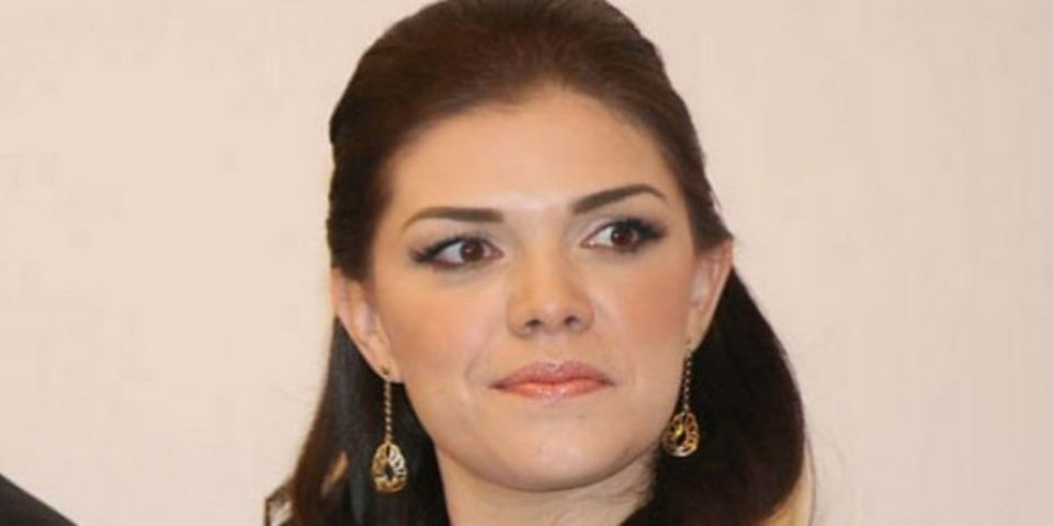 Esposa de gobernador de Jalisco se disculpa por insultos a diputados