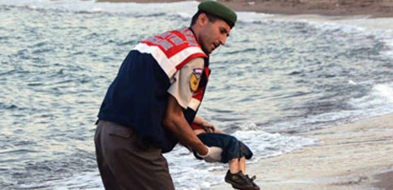 Ambición de padres mató a niño sirio: parlamentario británico