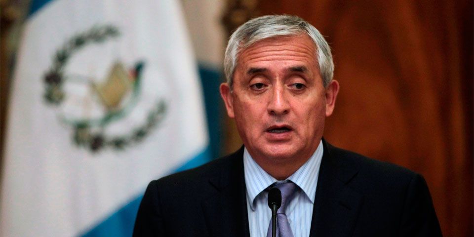Presidente de Guatemala presenta su renuncia