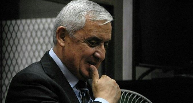 Someterán a proceso penal a Pérez Molina por corrupción