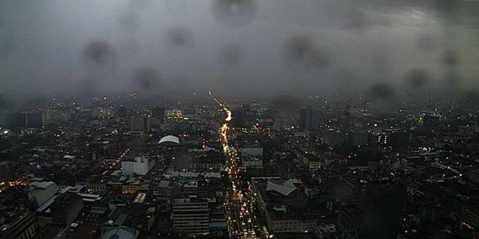 Prevén tormentas por onda tropical 10
