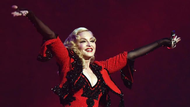 Video: Madonna insulta a sus fans