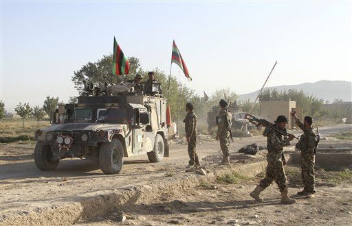 Niño insurgente combate a los talibanes y muere en enfrentamiento - carcel-afganistan-ataque-talibanes