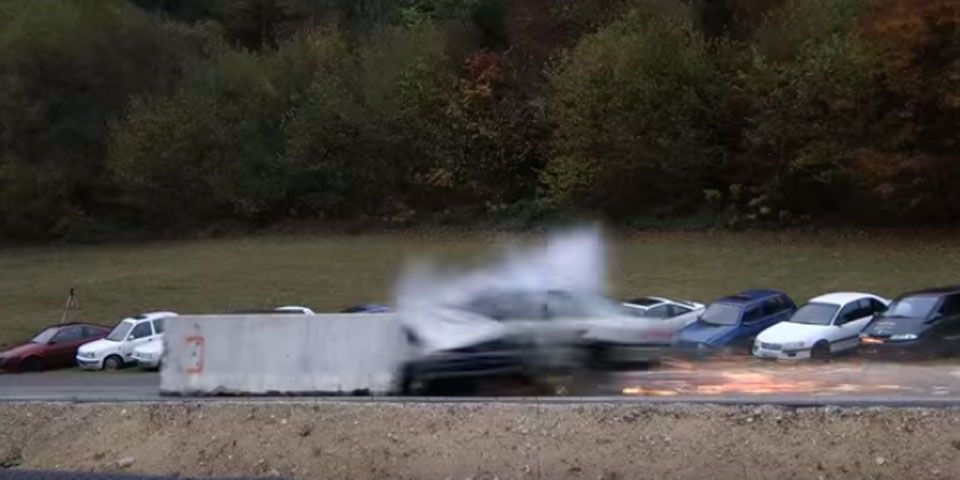 Video: así se ve un choque a 200 kilómetros por hora
