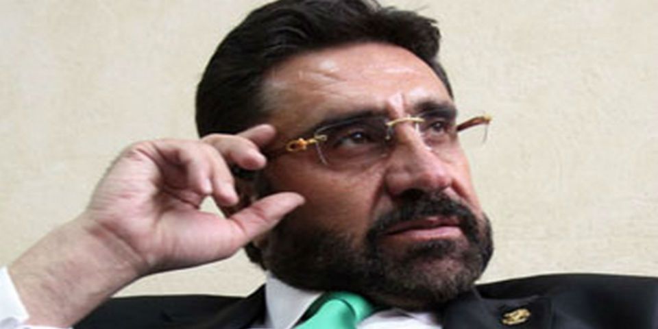 Acusan a exdiputado del PRI de atropellar a dos universitarias