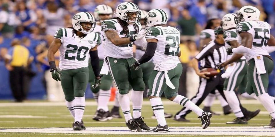 Jets apalea a Potros