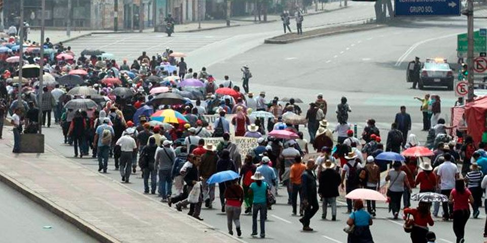Anuncian dos manifestaciones por la noche en el DF
