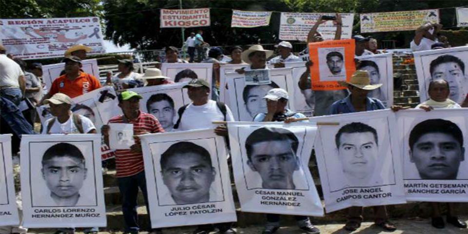 EPN se reunirá con padres de normalistas el 24 de septiembre EPN se reunirá con padres de normalistas el 24 de septiembre