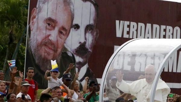 Papa Francisco pide en Cuba superar resistencia al cambio