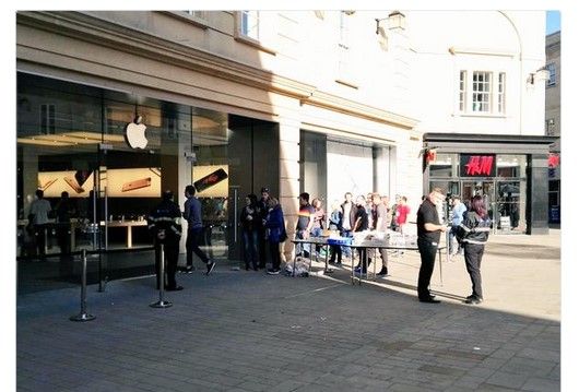 Apple logra cifra récord en venta de iPhones Apple logra cifra récord en venta de iPhones