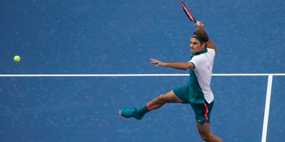 Federer sorprende en su estreno en el US Open