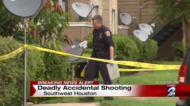 Muere joven al posar en ‘selfie’ con una pistola