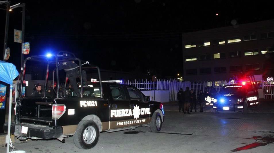 Celador asesinó a interno de Topo Chico frente a bebé