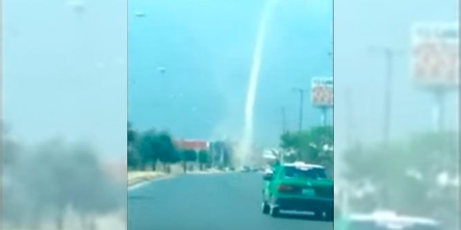 Video: torbellino gigante sorprende a habitantes de Monterrey