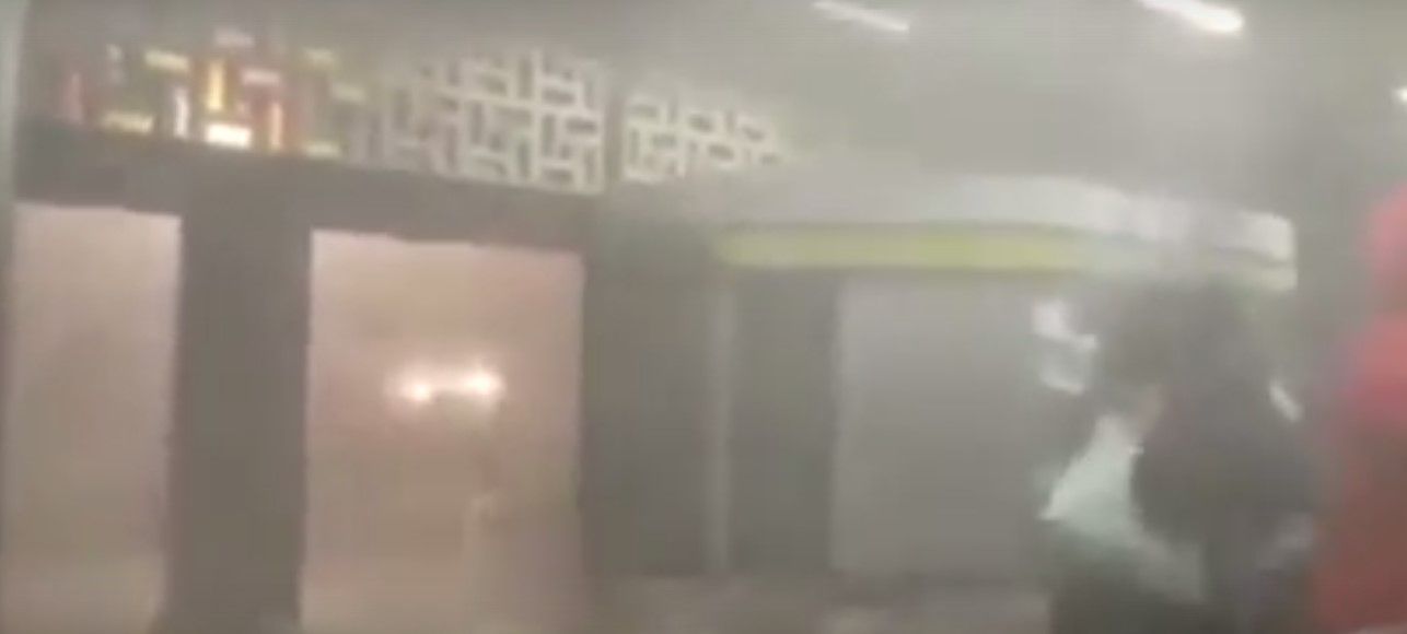 Video: tromba azota al metro Tlatelolco