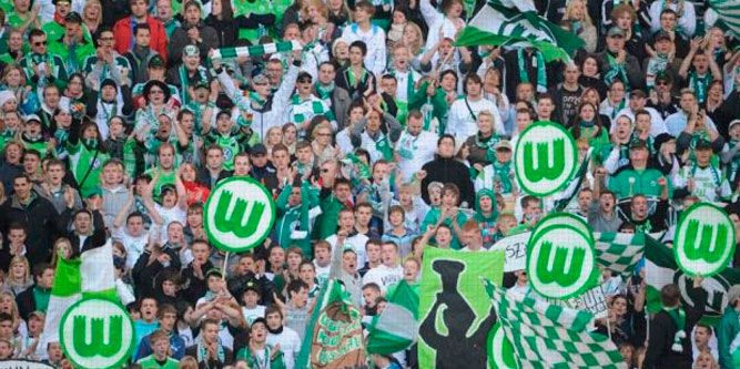 Wolfsburgo invita a mil 200 refugiados a partido de Champions