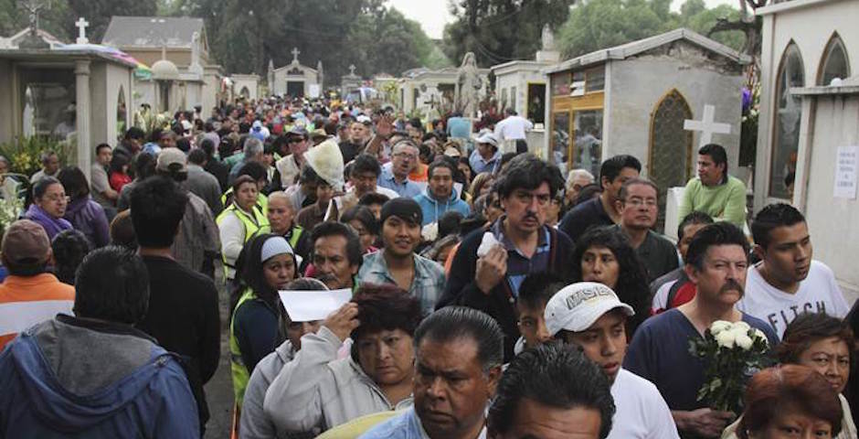 Autoridades ofrecen alternativas viales para Día de Muertos