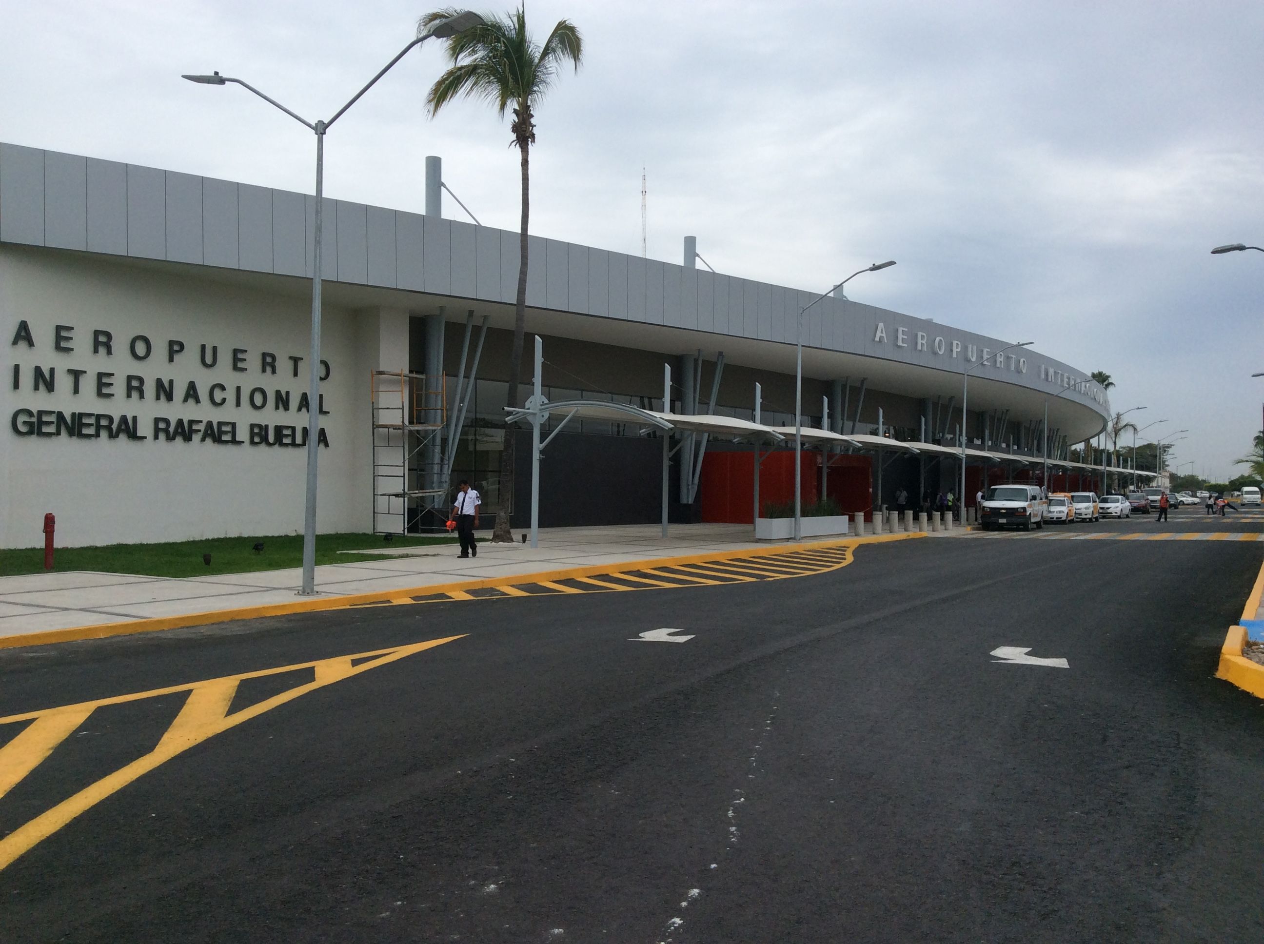 Conato de incendio en avión en Aeropuerto de Mazatlán