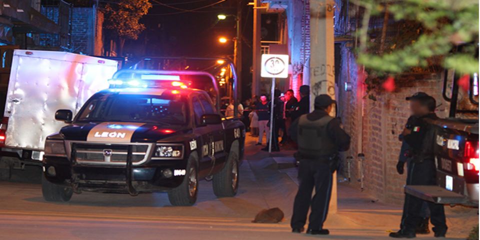 Asesinan a una familia en León