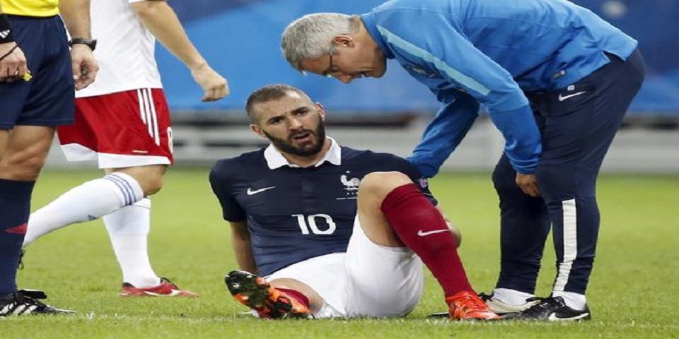 Sale con molestias Benzema en goleada a Armenia