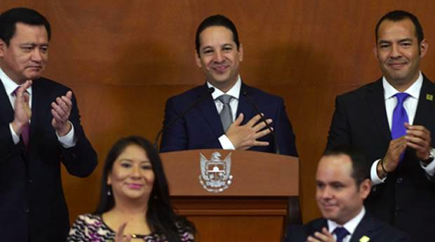 Francisco Domínguez rinde protesta como gobernador de Querétaro