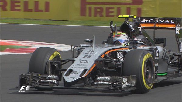 Rosberg manda de nuevo en el tercer día de pruebas - Checo