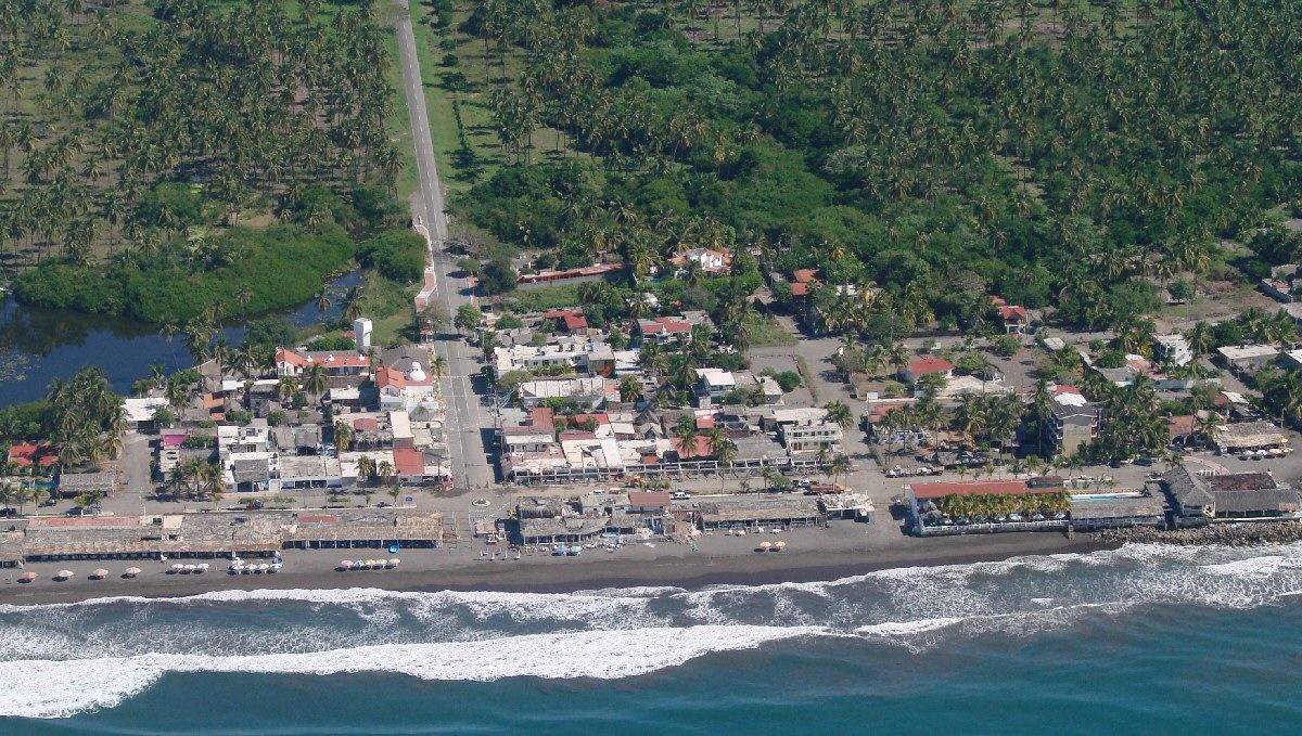 Paso de Patricia dejó en ruinas al Paraiso