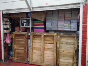 Asegura PGR más de 140 mil productos piratas - FOTO-3-300x225