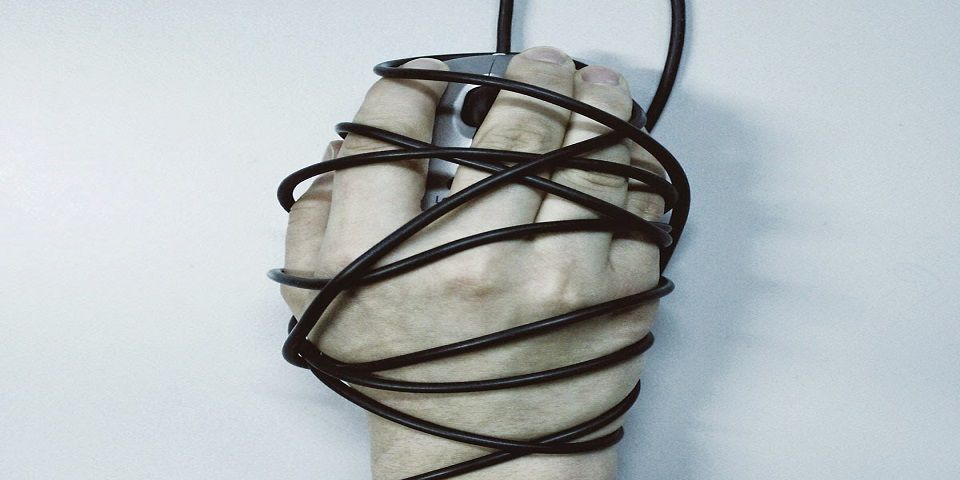 Crece por quinto año consecutivo censura en internet