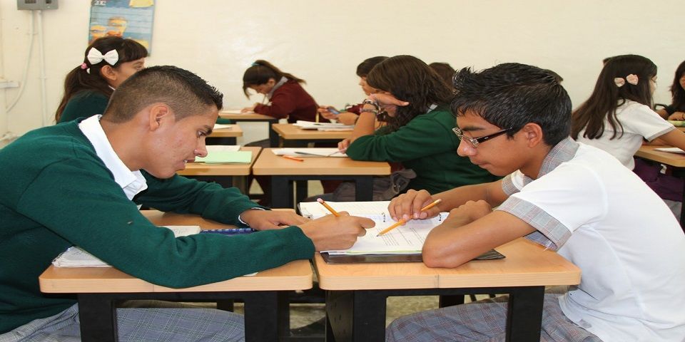 Presentan Panorama Educativo de México