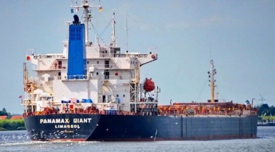 Investigarán cambio de rumbo de buque Los Llanitos