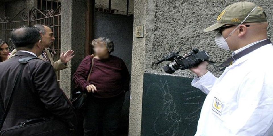 Hallan sustancia y USB en casa de presunta ‘mataperros’ Hallan sustancia y USB en casa de presunta ‘mataperros’