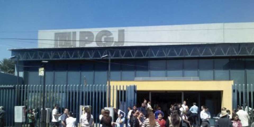 Autoridades argentinas entregan a México a presunto defraudador Autoridades argentinas entregan a México a presunto defraudador