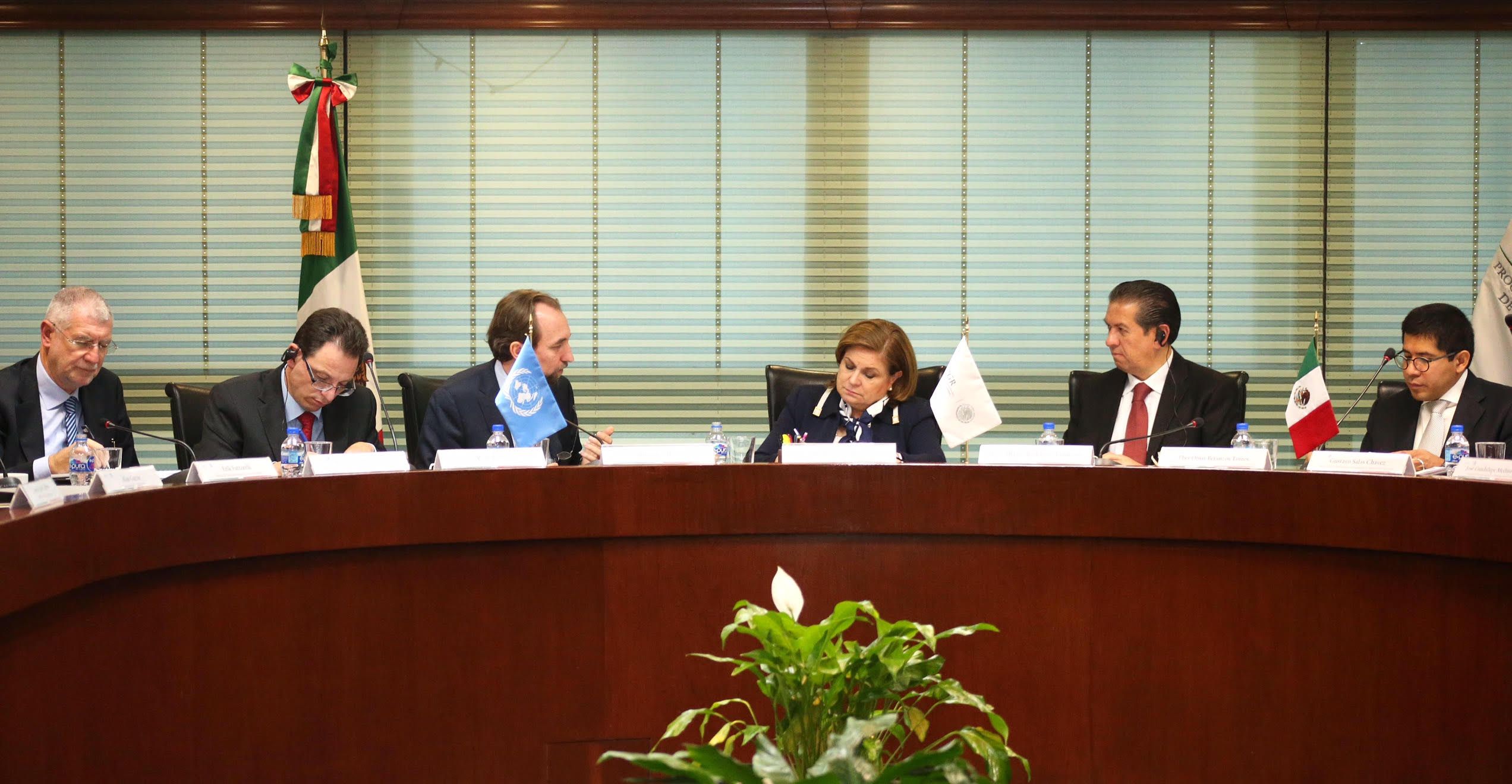 La PGR recibe al alto comisionado de la ONU para los Derechos Humanos