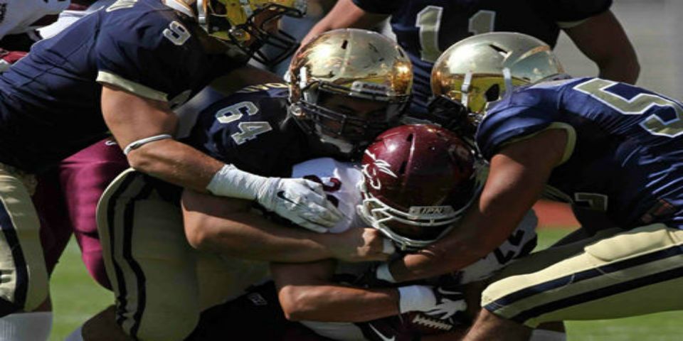 Pumas CU aplasta a los Burros Blancos