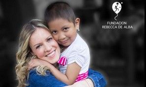 Inicia Rebecca de Alba venta anual para pacientes con cáncer