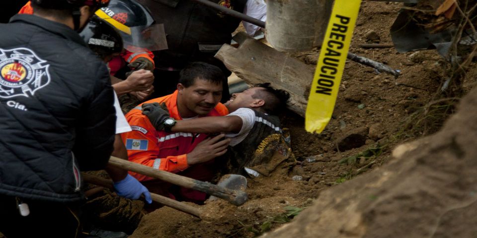 Aumenta a 48 el número de muertos en Guatemala